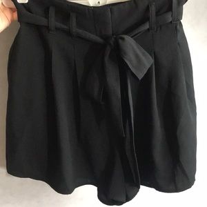 Black high waisted flowy shorts